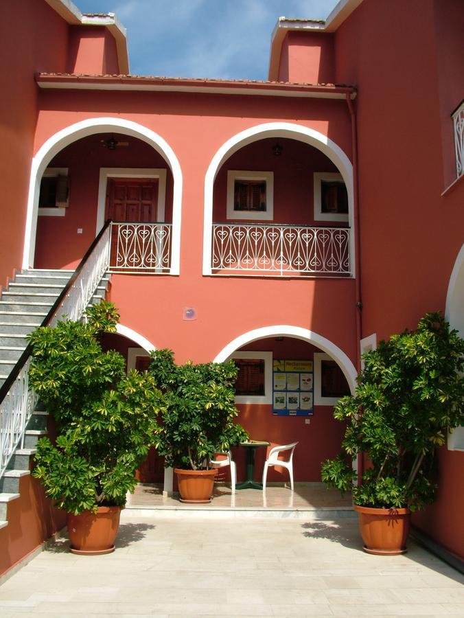 Niki Studios And Apartments By Hotelius Acharavi  Exterior photo